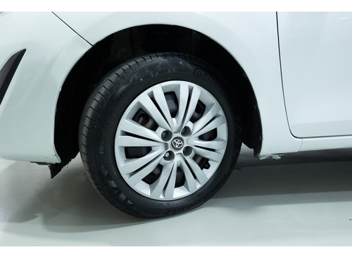 Toyota Yaris Sedán 1.5 16V FLEX SEDAN XL LIVE MULTIDRIVE