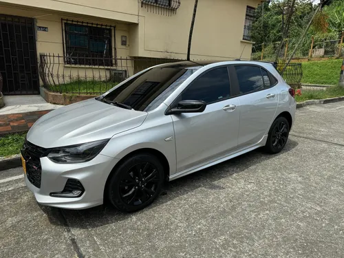Chevrolet Onix 1.0T Rs Mt