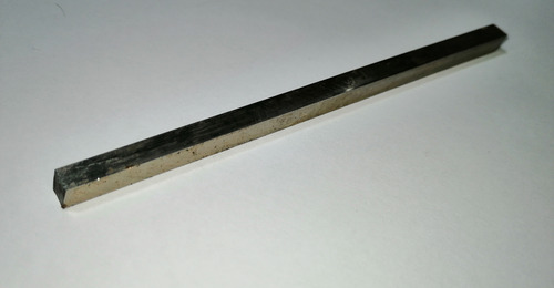 Bit Seccion Cuadrada 3/16 X 4 Acero Rápido 12 % Cobalto (Usado)