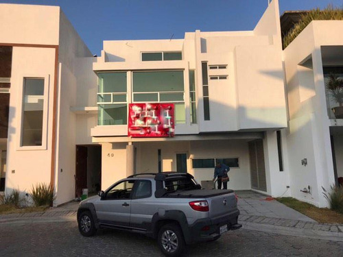Imagen 1 de 25 de Casa En Venta En Lomas De Angelopolis Puebla