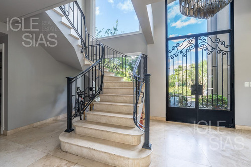 Casa Al Lago En Alquiler Y Venta En Los Castores
