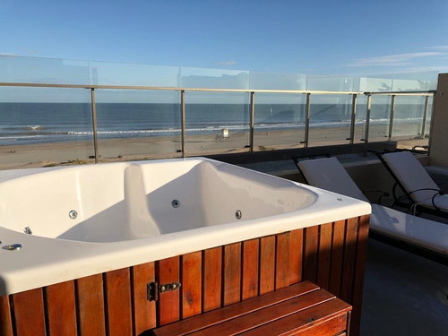 Imagen 21 de 30 de Venta Departamento Frente Al Mar Las Gaviotas Villa Gesell