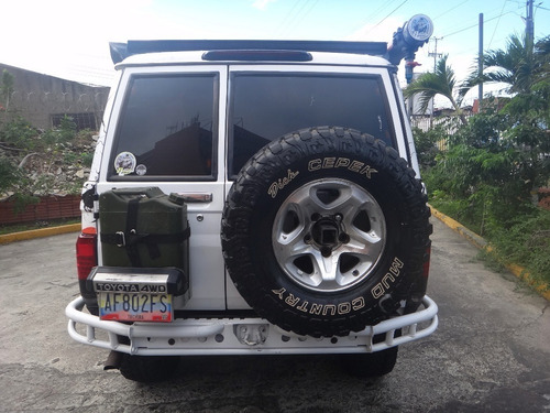 Imagen 4 de 14 de Toyota Macho 4x4