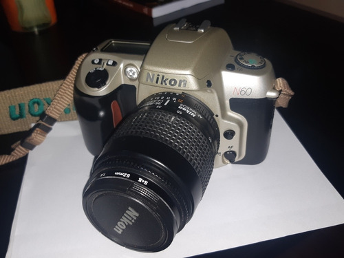 Máq Fotograf Analógica Nikon N60 + Objetiva + Flash Vivitar