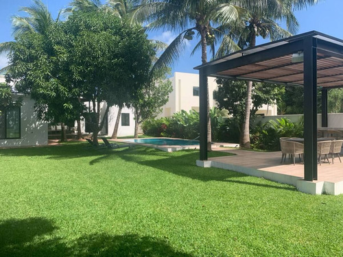 Casa 3 Recamaras En Un Solo Nivel En Lagos Del Sol Cancun