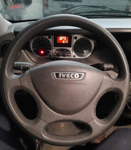 Imagen 10 de 16 de Iveco Daily 70e17