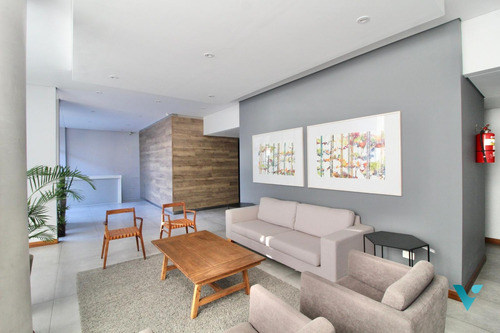 Oficina En Venta En Ituzaingó Norte Edificio Premium