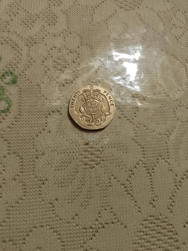 Mon. De. Col. Twenty Pence 1982 Elizabeth Ii D.g. Reg. F.d. (Usado)