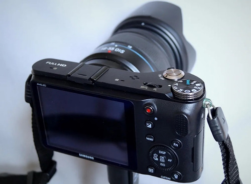 Câmera Samsung Nx210 20mp Full Hd 18-55mm Ois .i Function