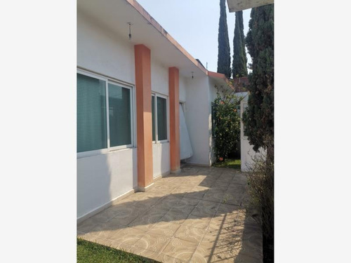 Imagen 4 de 12 de Casa Sola En Venta Centenario