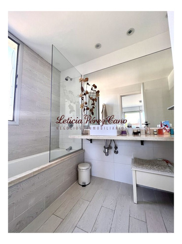 Imagen 12 de 24 de Venta Apartamento De 3 Dormitorios En Playa Mansa.