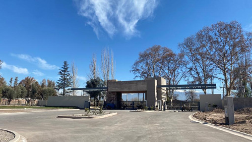 Venta | Terreno En Barrio Privado Lar De Terrada
