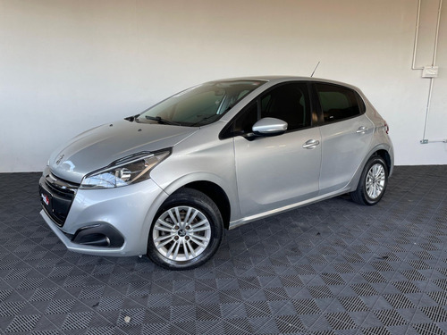 Peugeot 208 Active 1.2 Flex 12V 5p Mec.