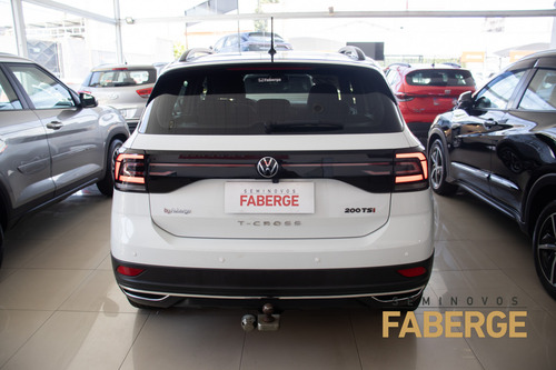 Volkswagen T-Cross 1.0 200 TSI TOTAL FLEX AUTOMÁTICO