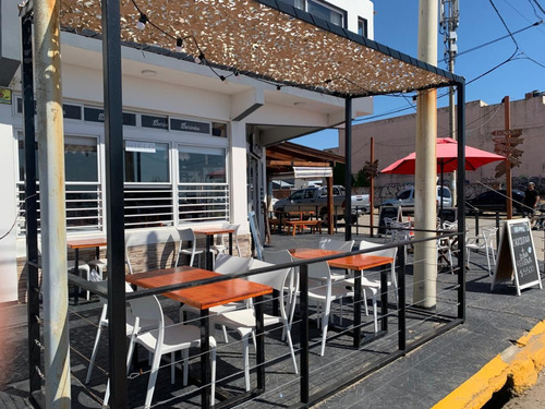 Fondo De Comercio Café Bar Restaurant Frente A La Playa De Santa Teresita