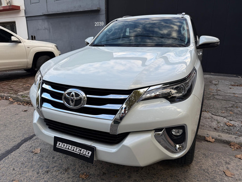 Toyota Hilux SW4 2.8 Srx 177cv 4x4 7as At