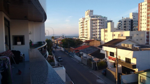 Imagem 1 de 15 de Apartamento Com 3 Quartos A Venda No Bairro Estreito Em Florianopolis - V-83553