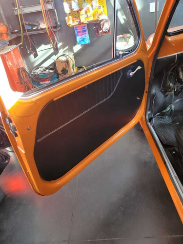 Imagen 18 de 18 de Fiat 600 R