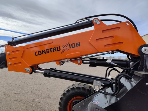 Cargador Telescopico Construxion Cxt2500 Motor Cummins!