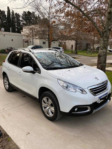Imagen 2 de 14 de Peugeot 2008 2016 1.6 Allure Tip