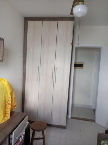 Imagem 3 de 10 de Lindo Apartamento De Frente Para A Praia Com 2 Dormitórios E Piscina