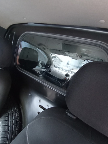 Imagen 8 de 18 de Fiat Fiorino 1.4 Confort 2017