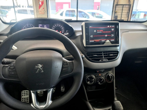 Peugeot 208 1.6 Allure