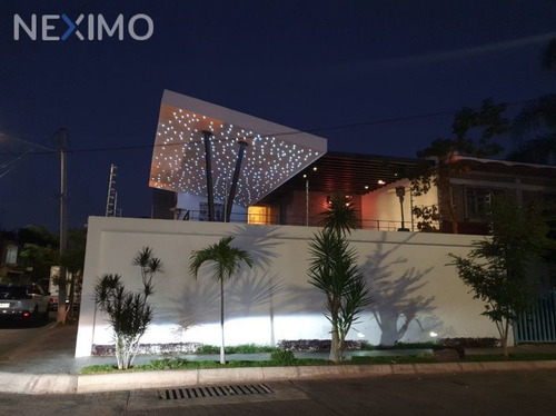 Imagen 3 de 30 de Casa Residencia De Lujo En Venta En Jardines De La Paz Guadalajara, Jalisco