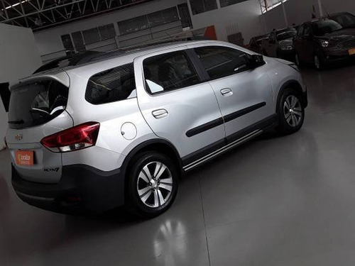 Imagem 7 de 9 de Chevrolet Spin 1.8 Activ7 8v Flex 4p Automático