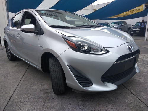 Imagen 3 de 15 de Toyota Prius Hb 5 Ptas Paquete C