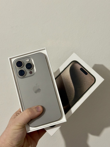 Apple Iphone 15 Pro 128gb Seminovo/impecável Natural (Usado)