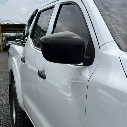 Nissan Frontier Se Mt 2.5cc Td 4x4 2021
