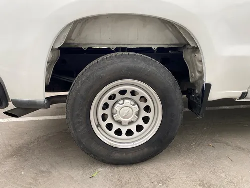 Chevrolet Silverado 5.4 2500 Doble Cabina Ls 4x2 At