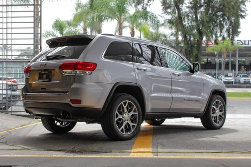 Imagen 3 de 14 de Jeep Grand Cherokee Limited Lujo 2019 Credito O Cambio