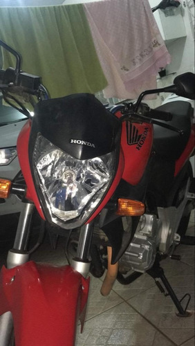 Cb 300 R Vermelha Impecável Com Baixa Quilometragem!