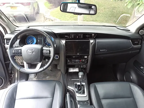 Toyota Fortuner 2.7l