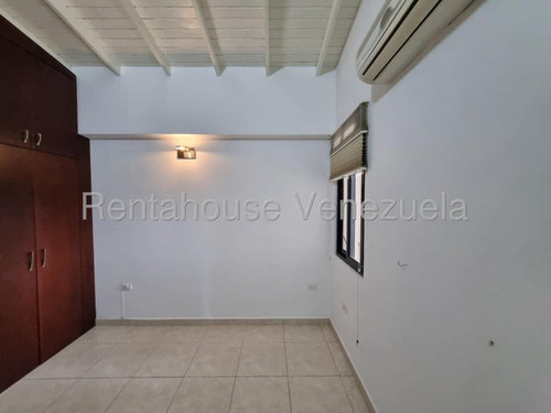 Maribel Morillo Asesor Inmobiliario De Rentahouse Te Ofrece Bello Y Moderno Apartamento De 106m2; Ubicando En Conjunto Con Planta Electrica; Al Este De Barquisimeto Lara