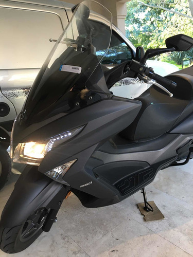 Kymco Xtown 250