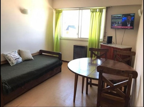 Imagen 2 de 4 de Venta De Departamento 2 Ambientes Con Vista Al Mar