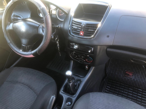 Peugeot 207 1.4 Sedan Xr