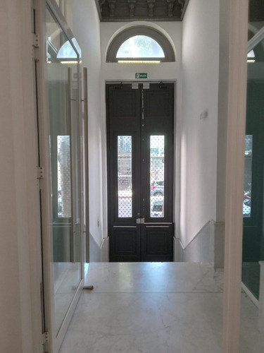 Venta Con Renta, 2 Dormitorios ,cordón Sur