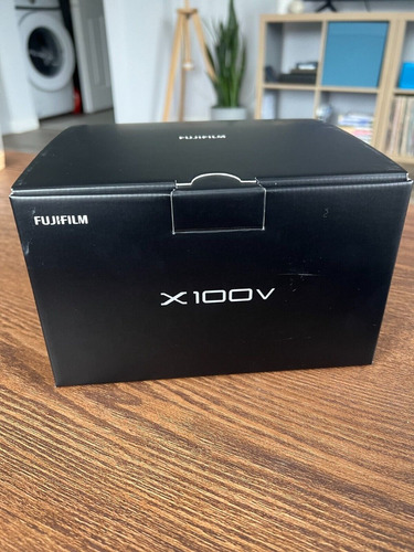 Nueva Fujifilm X100v 26.1mp Compacta Cámara Negra