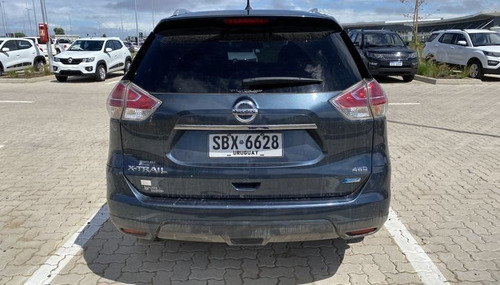 Nissan X-trail Exclusive 7 Pasajeros 2.5 2015