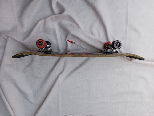 Patineta Batman Vs Superman 2016. Skateboard De Colección. (Usado)