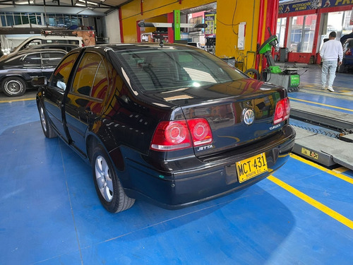 Imagen 4 de 12 de Volkswagen Jetta 2.0 Clásico