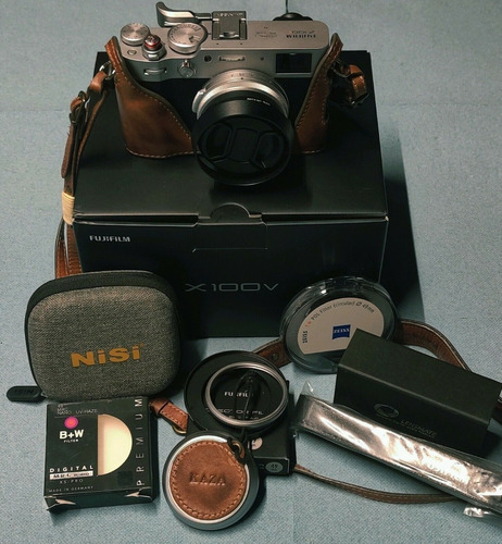 Imagen 2 de 2 de Fujifilm X100v 26.1mp Compact Camera