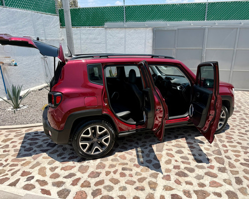 Jeep Renegade 1.8 Latitude 4x2 At