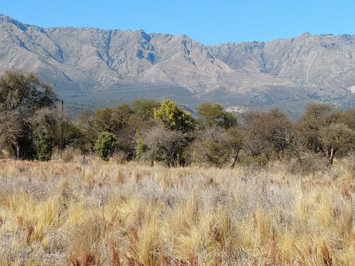 3 Terrenos En Las Calles Con Impactantes Vistas A Las Altas Cumbres