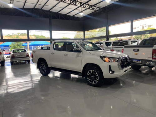 Imagem 3 de 9 de Toyota Hilux 2.8 D-4d Turbo Diesel Cd Srv 4x4 Automático