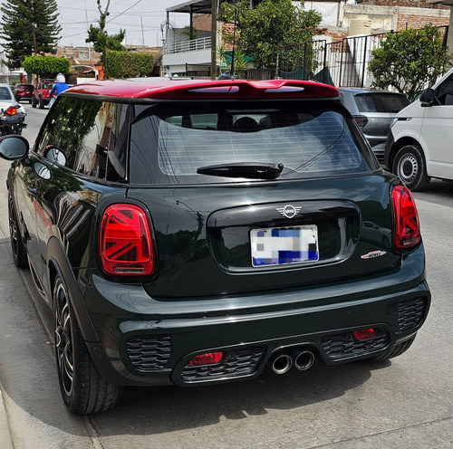 Mini John Cooper Works 2.0 Hot Chilli At